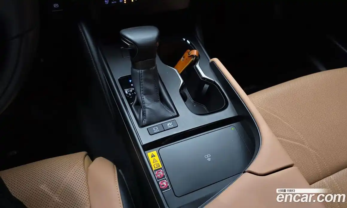 Lexus ES 2024 2.5 гидро в Москве № 1014428, фото 9