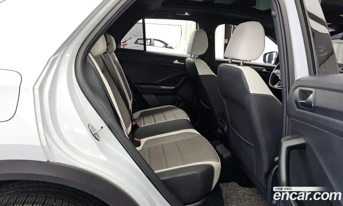 Volkswagen T-Roc 2022 2.0 гидро в Москве № 1014565, фото 12