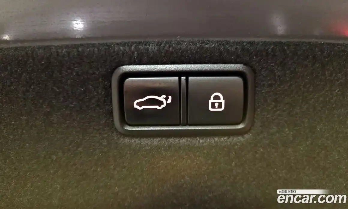 Genesis G80 2018 3.3 Автомат в Москве № 1066672, фото 18