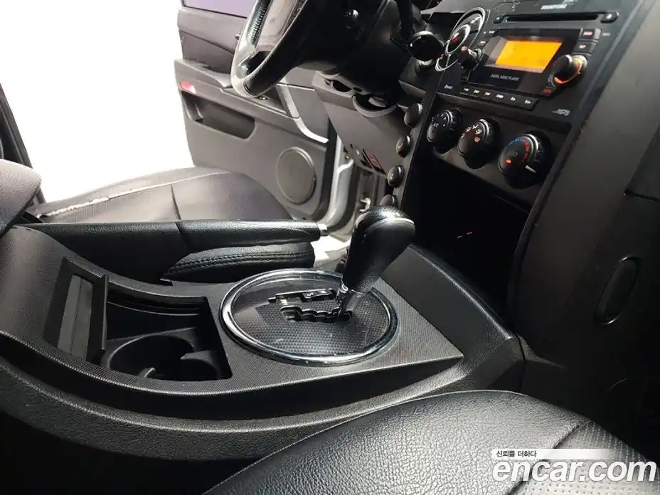 SsangYong Korando 2012 2.0 Автомат в Москве № 1067897, фото 14