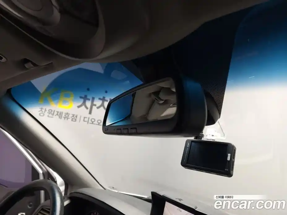 SsangYong Korando 2012 2.0 Автомат в Москве № 1067897, фото 15