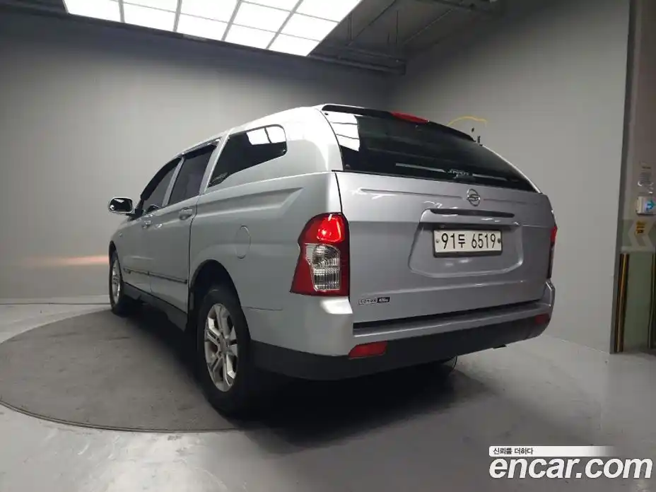 SsangYong Korando 2012 2.0 Автомат в Москве № 1067897, фото 4