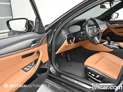 BMW 5-Series 2020 2.0 Автомат в Москве № 1069391, миниатюра 11