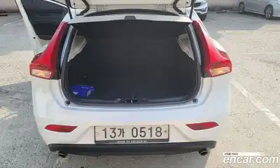 Volvo V40 2016 2.0 гидро в Москве № 1070602, миниатюра 11