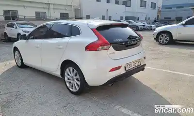 Volvo V40 2016 2.0 гидро в Москве № 1070602, миниатюра 2
