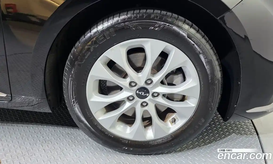 Kia K8 2022 2.5 Автомат в Москве № 1079291, фото 5