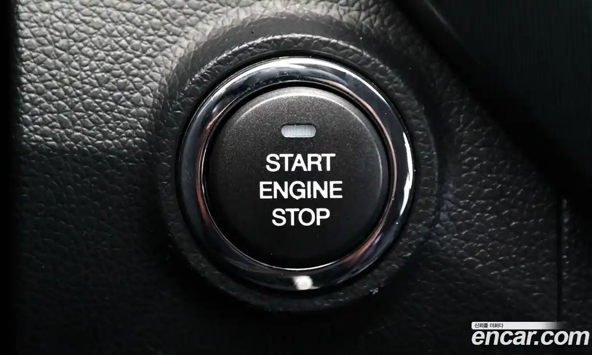 SsangYong TIBOLI 2018 1.6 Автомат в Москве № 1080862, фото 12