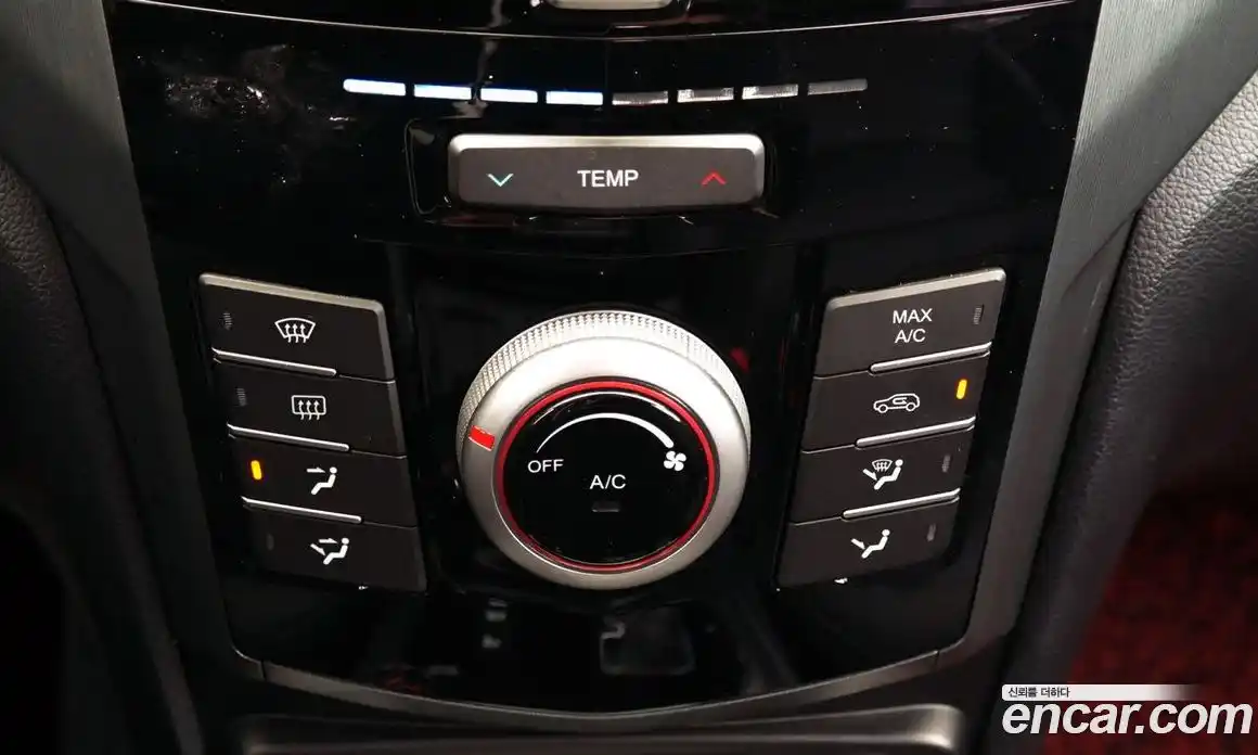 SsangYong TIBOLI 2018 1.6 Автомат в Москве № 1080862, фото 14