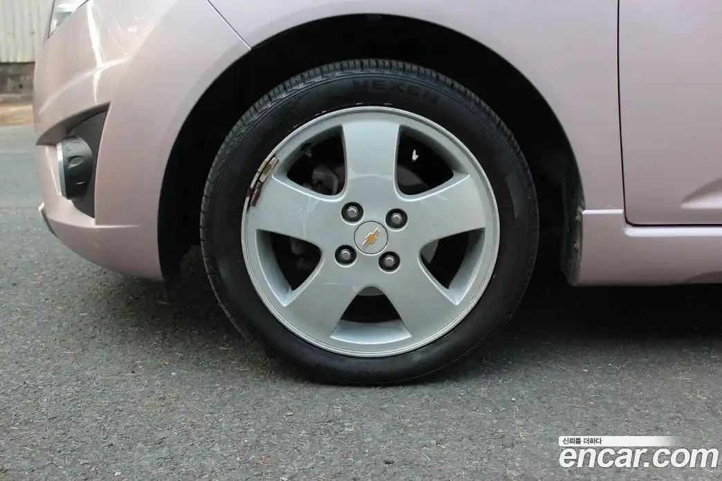 Chevrolet Spark 2011 1.0 Автомат в Москве № 1081772, фото 6