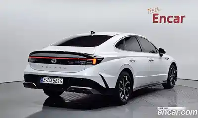 Hyundai Sonata 2024 1.6 гидро в Москве № 109000, миниатюра 2