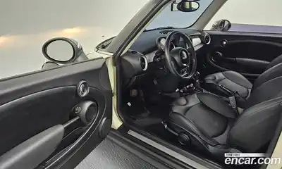Mini Cooper 2013 1.6 гидро в Москве № 135247, миниатюра 11
