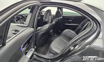 Mercedes-Benz C-Class 2024 2.0 гидро в Москве № 137769, миниатюра 12
