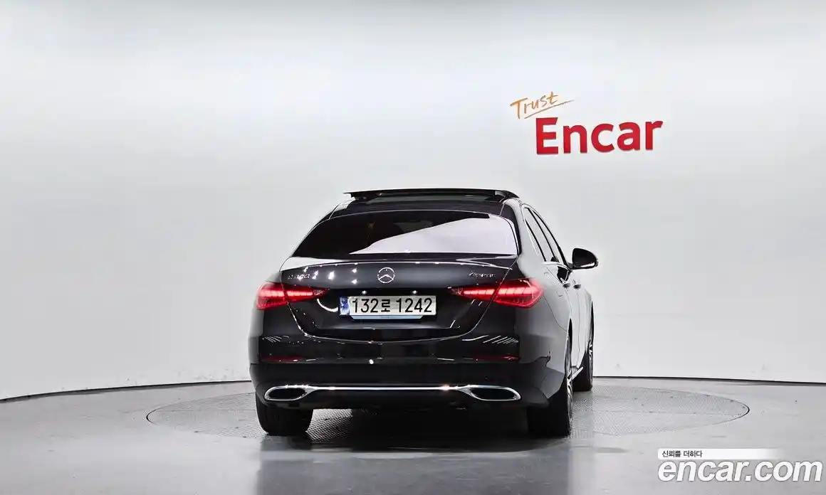 Mercedes-Benz C-Class 2024 2.0 гидро в Москве № 137769, фото 4