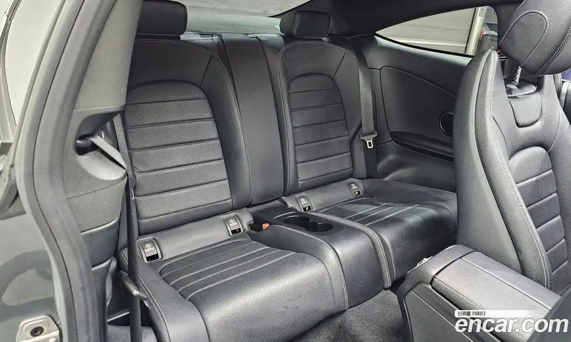 Mercedes-Benz C-Class 2018 2.0 гидро в Москве № 139267, фото 12
