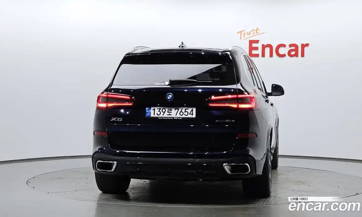 BMW X5 2023 3.0 гидро в Москве № 154872, фото 3