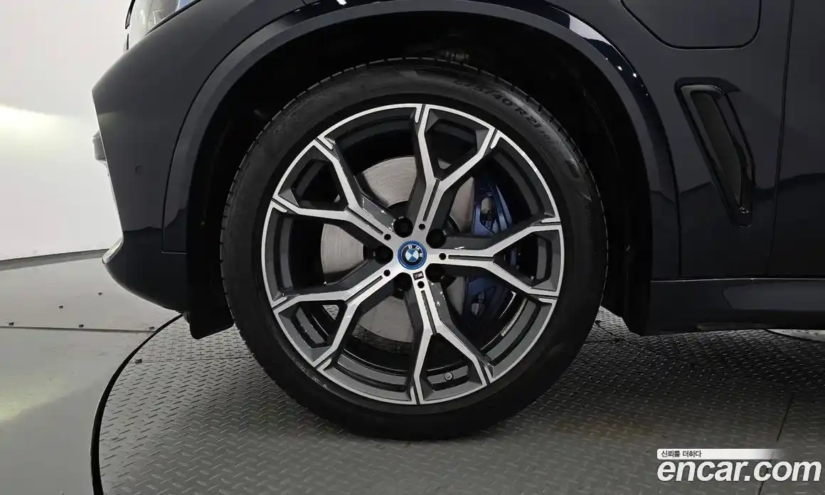 BMW X5 2023 3.0 гидро в Москве № 154872, фото 4