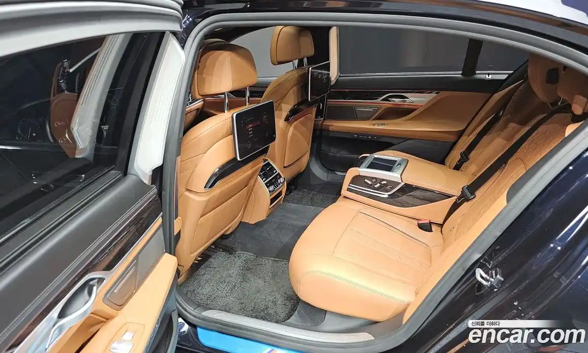 BMW 7-Series 2019 3.0 гидро в Москве № 159159, фото 11