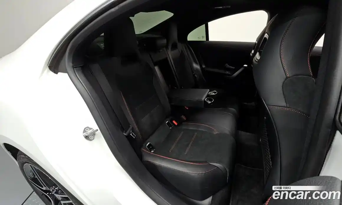 Mercedes-Benz CLA-Class 2022 2.0 гидро в Москве № 160249, фото 12