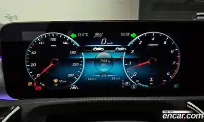 Mercedes-Benz CLA-Class 2022 2.0 гидро в Москве № 160249, миниатюра 8