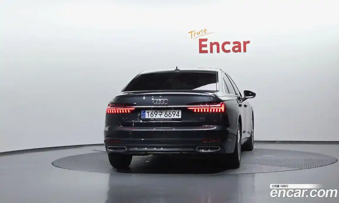 Audi A6 2023 2.0 гидро в Москве № 162463, фото 4