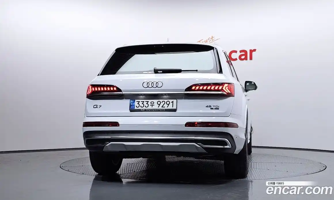 Audi Q7 2021 3.0 гидро в Москве № 162499, фото 4