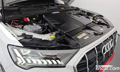 Audi Q7 2021 3.0 гидро в Москве № 162499, миниатюра 6