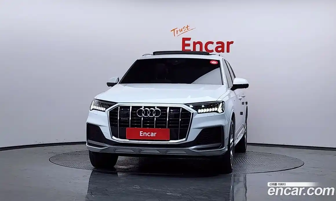 Audi Q7 2020 3.0 гидро в Москве № 162760, фото 3
