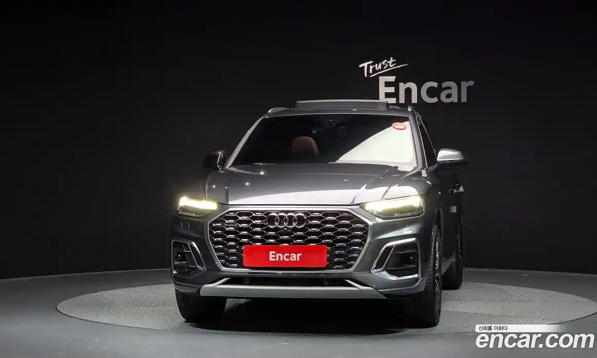 Audi Q5 2023 2.0 гидро в Москве № 162814, фото 3