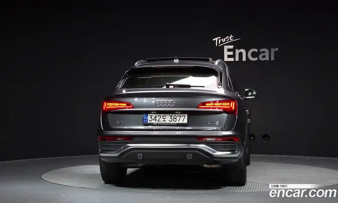 Audi Q5 2023 2.0 гидро в Москве № 162814, фото 4