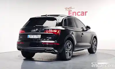 Audi Q5 2021 2.0 гидро в Москве № 163294, миниатюра 2