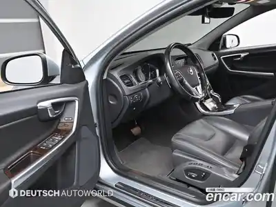 Volvo V60 2017 2.0 гидро в Москве № 164880, миниатюра 11
