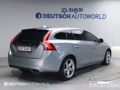Volvo V60 2017 2.0 гидро в Москве № 164880, миниатюра 2