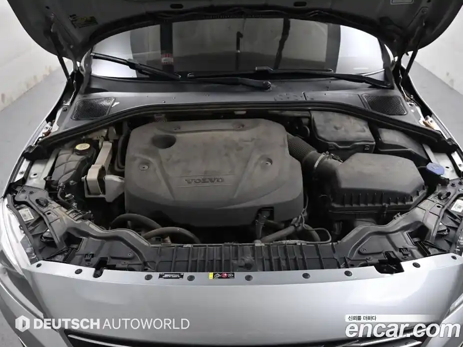 Volvo V60 2017 2.0 гидро в Москве № 164880, фото 6