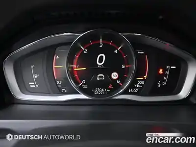 Volvo V60 2017 2.0 гидро в Москве № 164880, миниатюра 8