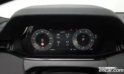 Land Rover Range-Rover Evoque 2024 2.0 гидро в Москве № 166009, миниатюра 8