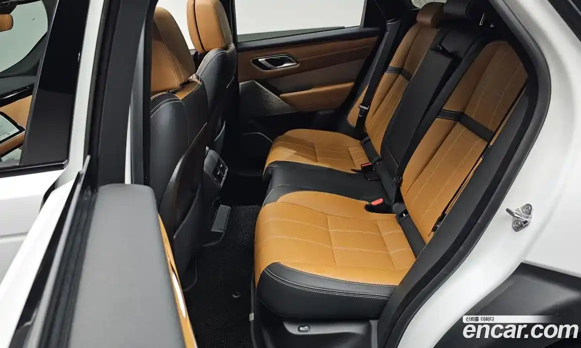 Land Rover Range-Rover Velar 2021 3.0 гидро в Москве № 166228, фото 12