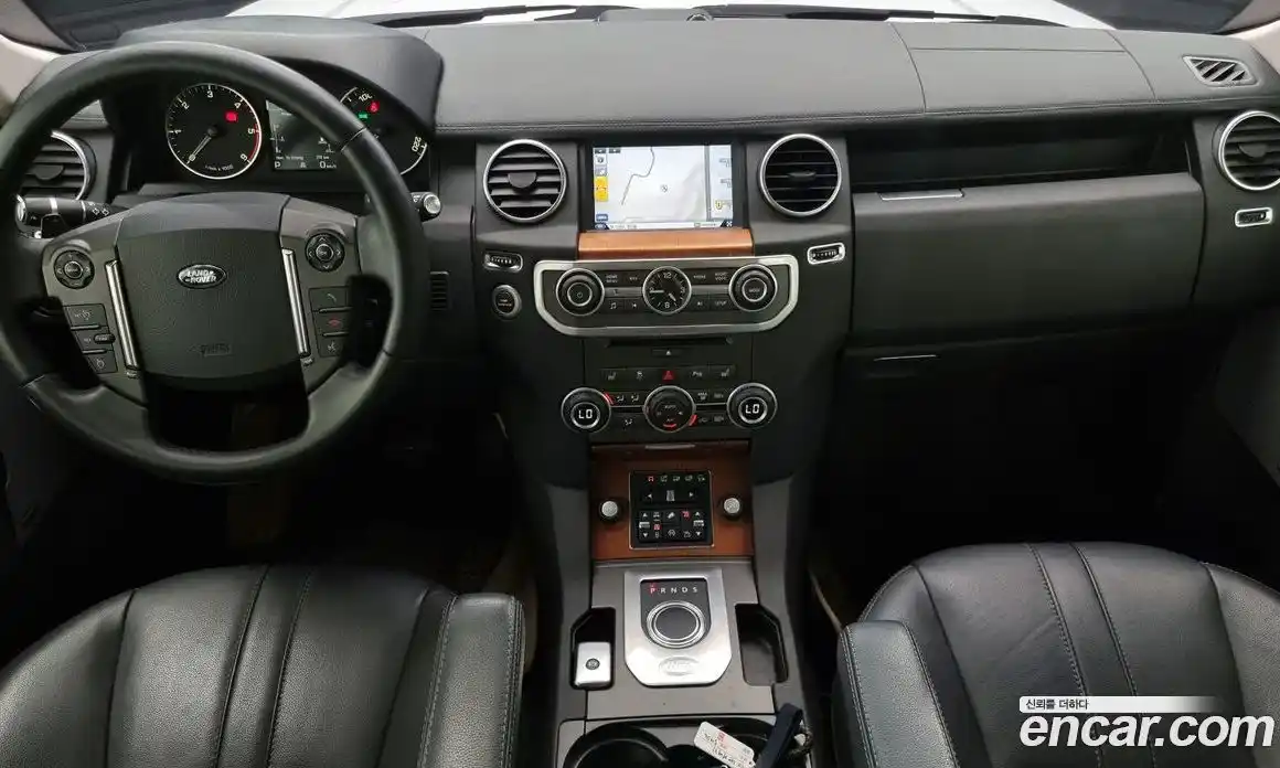 Land Rover Discovery 2015 3.0 гидро в Москве № 166360, фото 7