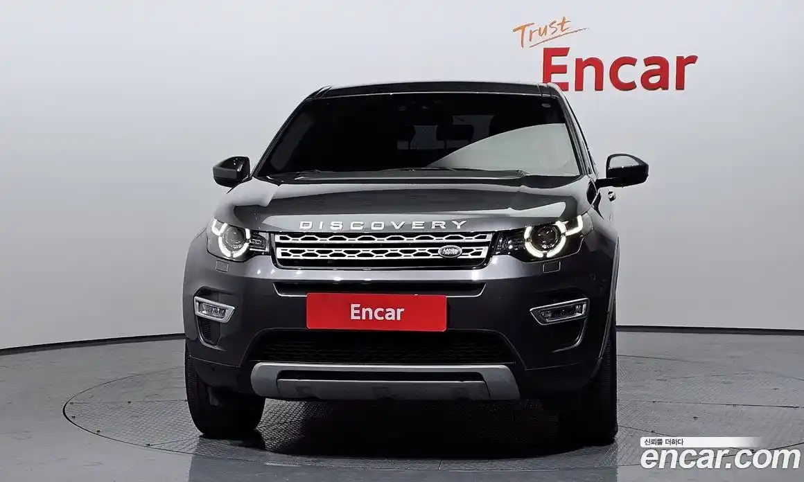 Land Rover Discovery Sport 2017 2.0 гидро в Москве № 166623, фото 3