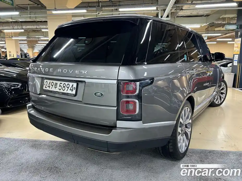 Land Rover Range-Rover 2019 4.4 гидро в Москве № 166785, фото 6