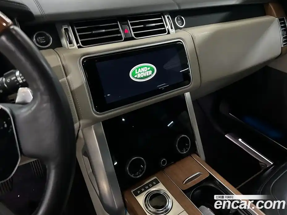 Land Rover Range-Rover 2019 4.4 гидро в Москве № 166785, фото 10