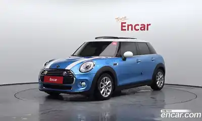 Mini Cooper, 2015