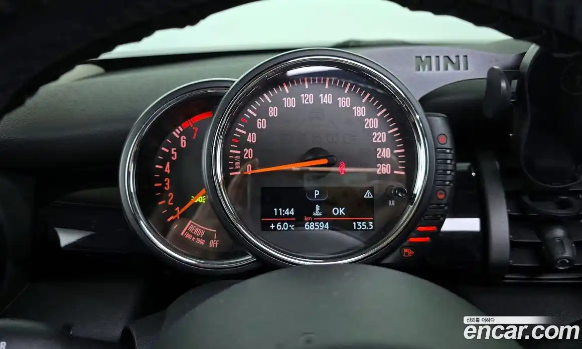 Mini Cooper 2015 1.5 гидро в Москве № 167270, фото 8