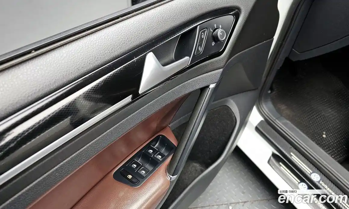 Volkswagen Golf 2015 2.0 гидро в Москве № 169024, фото 18