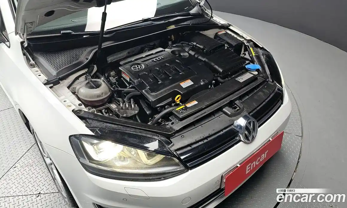 Volkswagen Golf 2015 2.0 гидро в Москве № 169024, фото 6