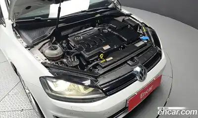 Volkswagen Golf 2015 2.0 гидро в Москве № 169024, миниатюра 6
