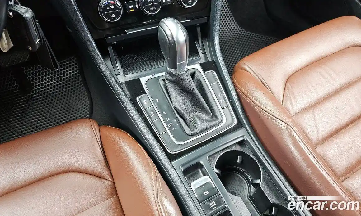 Volkswagen Golf 2015 2.0 гидро в Москве № 169024, фото 9