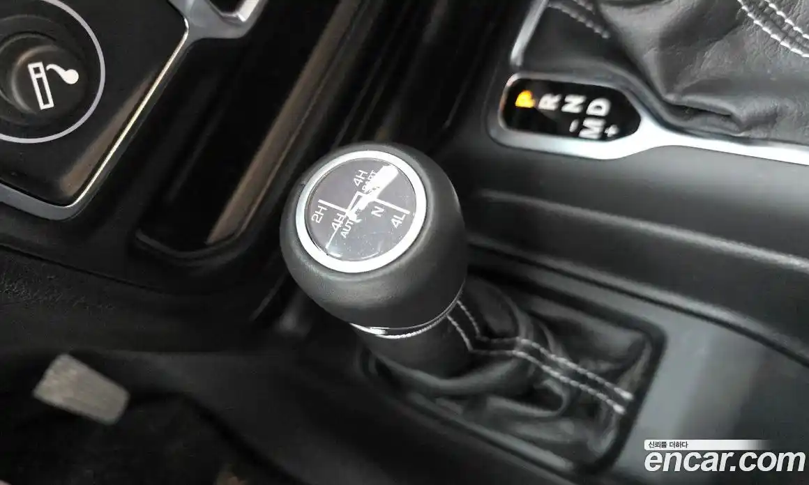 Jeep Wrangler 2022 2.0 гидро в Москве № 169522, фото 17