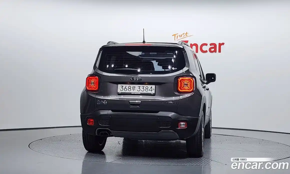 Jeep Renegade 2019 2.0 гидро в Москве № 169844, фото 4