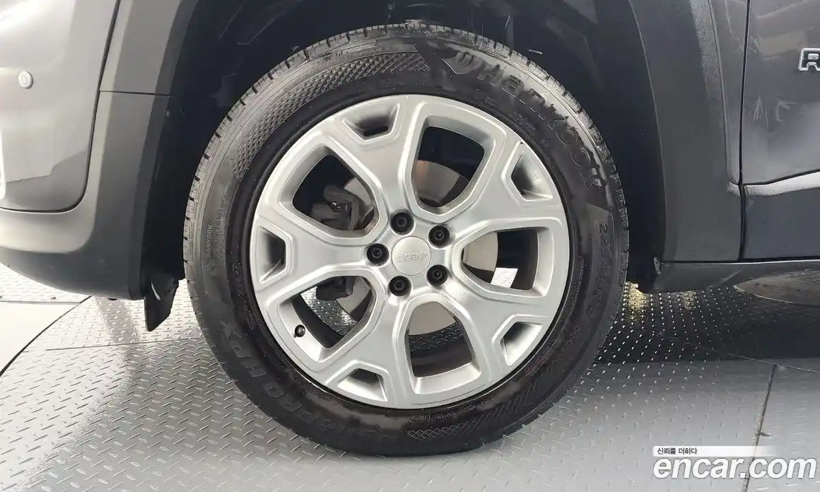 Jeep Renegade 2019 2.0 гидро в Москве № 169844, фото 5