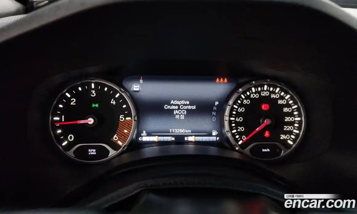 Jeep Renegade 2019 2.0 гидро в Москве № 169844, фото 8